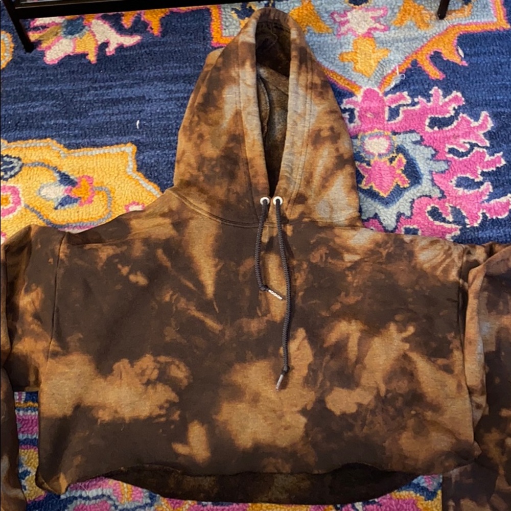 Cropped hoodie